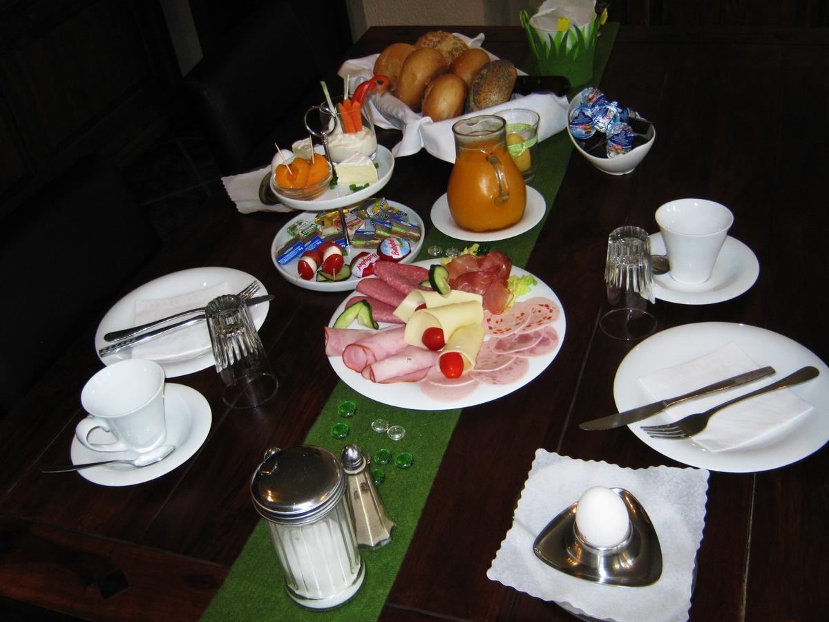 St Michael Atrona Gmbh Hotel Ойскирхен Екстериор снимка