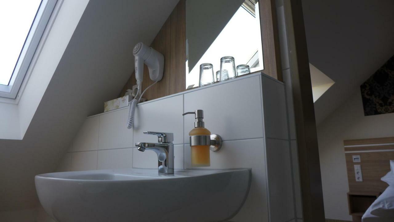 St Michael Atrona Gmbh Hotel Ойскирхен Екстериор снимка